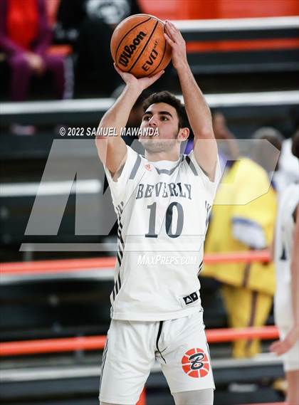 Thumbnail 1 in Beverly Hills vs Windward (Beverly Hills Tournament) photogallery.