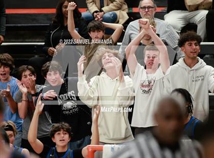 Thumbnail 1 in Beverly Hills vs Windward (Beverly Hills Tournament) photogallery.