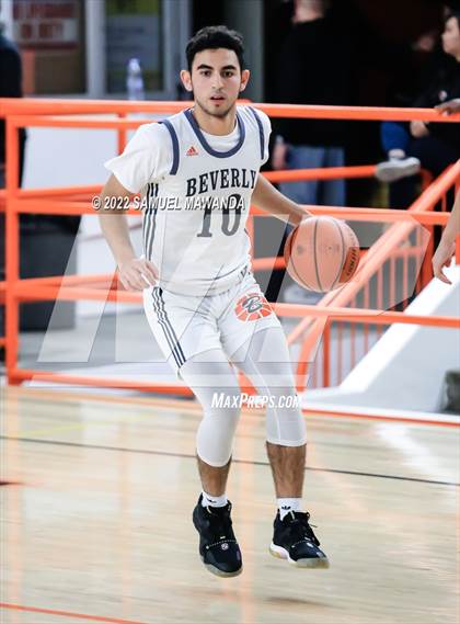 Thumbnail 2 in Beverly Hills vs Windward (Beverly Hills Tournament) photogallery.