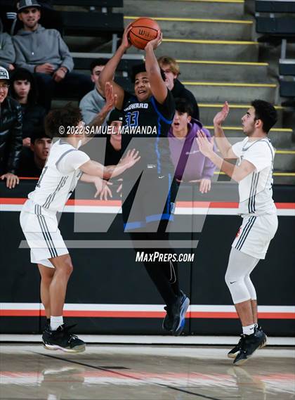 Thumbnail 1 in Beverly Hills vs Windward (Beverly Hills Tournament) photogallery.