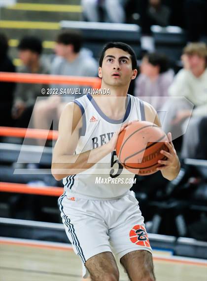 Thumbnail 1 in Beverly Hills vs Windward (Beverly Hills Tournament) photogallery.