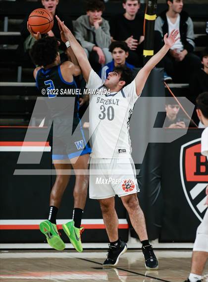 Thumbnail 1 in Beverly Hills vs Windward (Beverly Hills Tournament) photogallery.