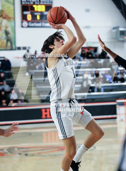 Thumbnail 1 in Beverly Hills vs Windward (Beverly Hills Tournament) photogallery.