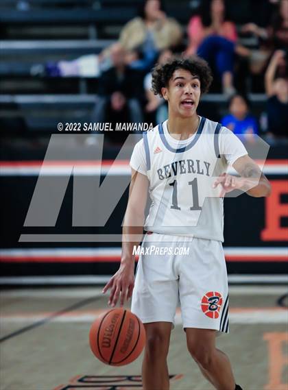 Thumbnail 2 in Beverly Hills vs Windward (Beverly Hills Tournament) photogallery.