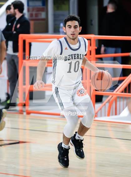 Thumbnail 1 in Beverly Hills vs Windward (Beverly Hills Tournament) photogallery.