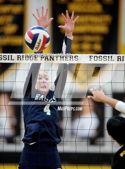 Thumbnail 1 in V.R. Eaton vs Fossil Ridge photogallery.