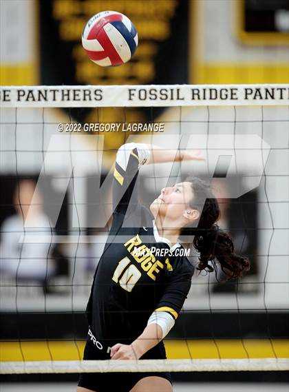 Thumbnail 1 in V.R. Eaton vs Fossil Ridge photogallery.