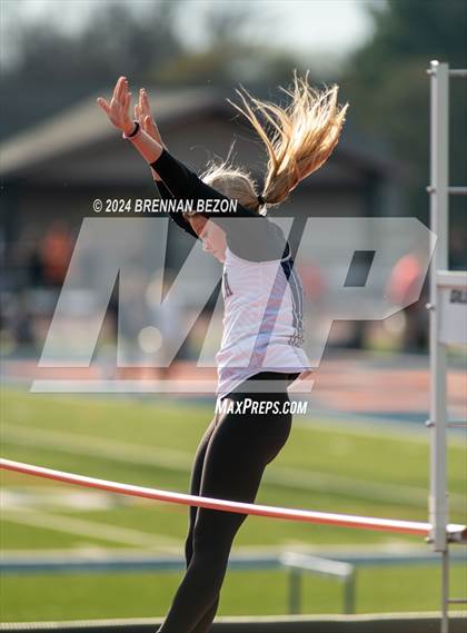 Thumbnail 1 in Attica League Meet  photogallery.