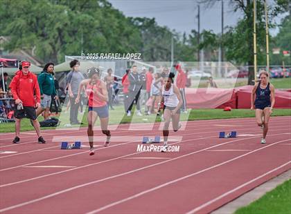 Thumbnail 2 in UIL 6A Track & Field District Prelims (300M Hurdles) photogallery.