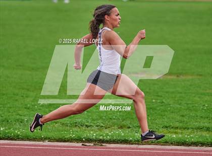 Thumbnail 3 in UIL 6A Track & Field District Prelims (300M Hurdles) photogallery.