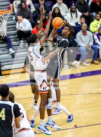 Thumbnail 1 in GRACE Christian vs Northern Nash (John Wall Holiday Invitational) photogallery.