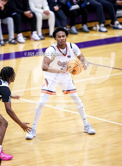 Thumbnail 1 in GRACE Christian vs Northern Nash (John Wall Holiday Invitational) photogallery.