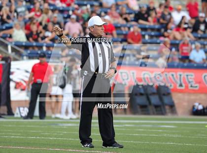 Thumbnail 3 in Argyle vs. Nolan Catholic photogallery.