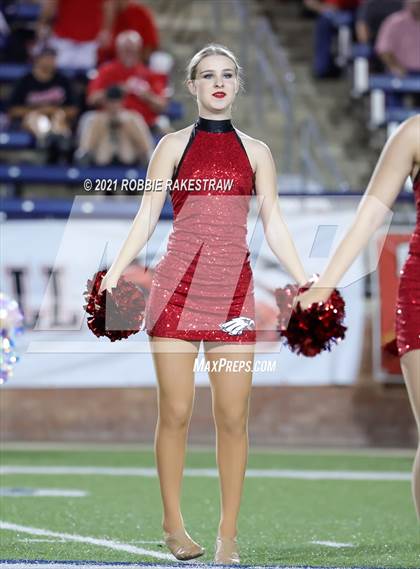 Thumbnail 2 in Argyle vs. Nolan Catholic photogallery.