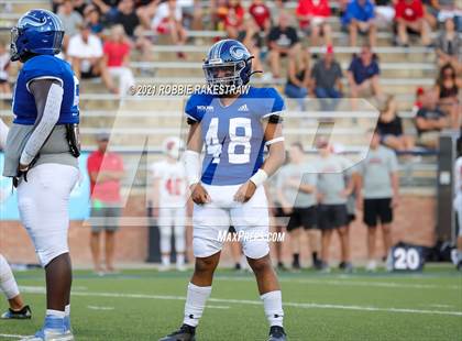 Thumbnail 2 in Argyle vs. Nolan Catholic photogallery.