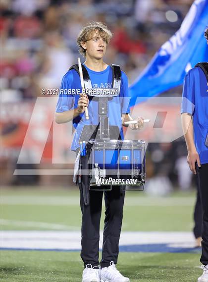 Thumbnail 1 in Argyle vs. Nolan Catholic photogallery.