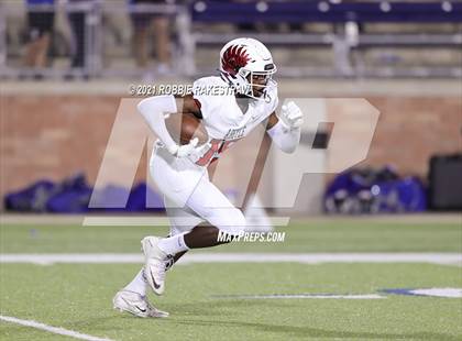 Thumbnail 2 in Argyle vs. Nolan Catholic photogallery.
