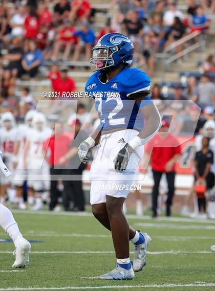 Thumbnail 2 in Argyle vs. Nolan Catholic photogallery.