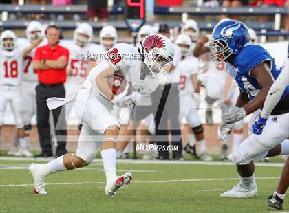 Thumbnail 3 in Argyle vs. Nolan Catholic photogallery.