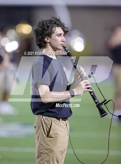 Thumbnail 3 in Argyle vs. Nolan Catholic photogallery.