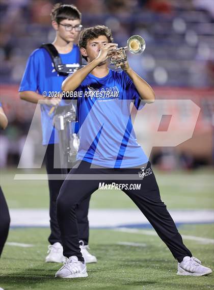 Thumbnail 1 in Argyle vs. Nolan Catholic photogallery.