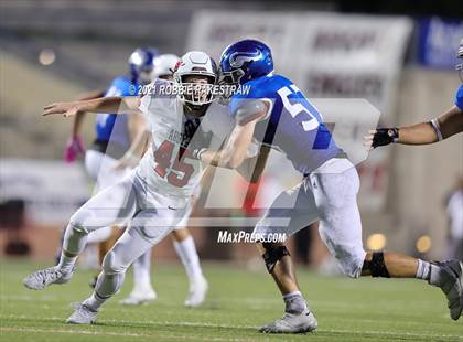 Thumbnail 3 in Argyle vs. Nolan Catholic photogallery.