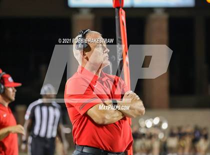 Thumbnail 2 in Argyle vs. Nolan Catholic photogallery.