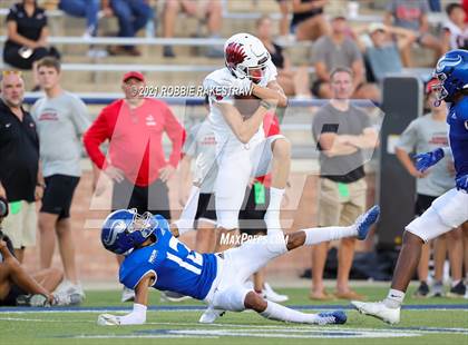 Thumbnail 2 in Argyle vs. Nolan Catholic photogallery.