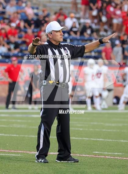Thumbnail 1 in Argyle vs. Nolan Catholic photogallery.