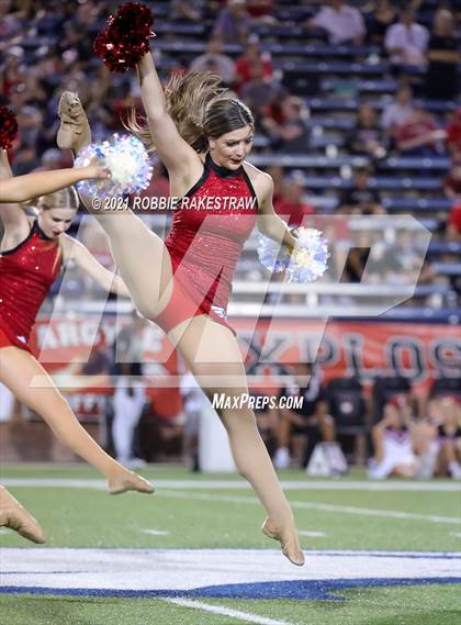 Thumbnail 3 in Argyle vs. Nolan Catholic photogallery.