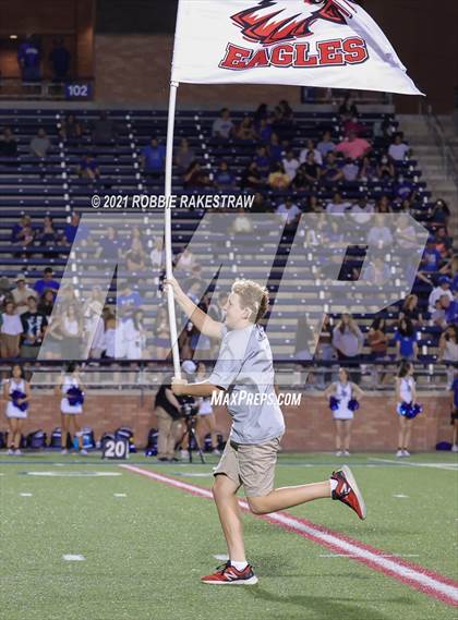 Thumbnail 1 in Argyle vs. Nolan Catholic photogallery.