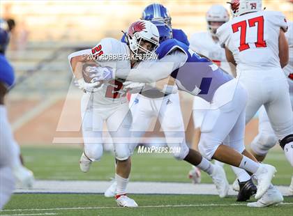 Thumbnail 3 in Argyle vs. Nolan Catholic photogallery.