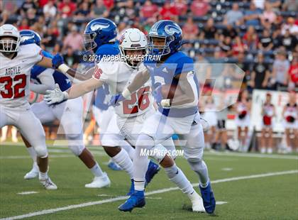 Thumbnail 3 in Argyle vs. Nolan Catholic photogallery.