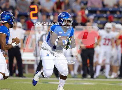 Thumbnail 1 in Argyle vs. Nolan Catholic photogallery.