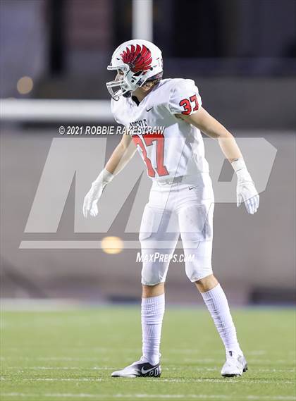 Thumbnail 3 in Argyle vs. Nolan Catholic photogallery.