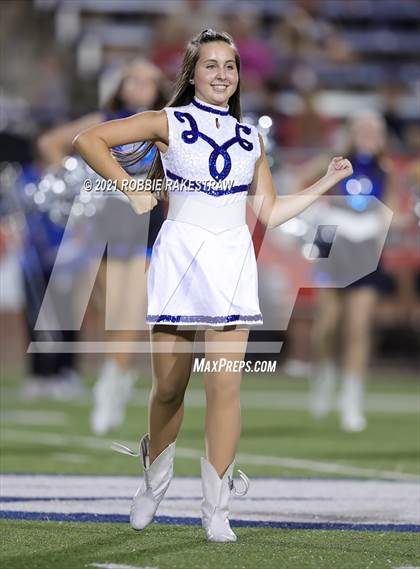 Thumbnail 3 in Argyle vs. Nolan Catholic photogallery.