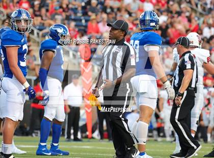 Thumbnail 3 in Argyle vs. Nolan Catholic photogallery.