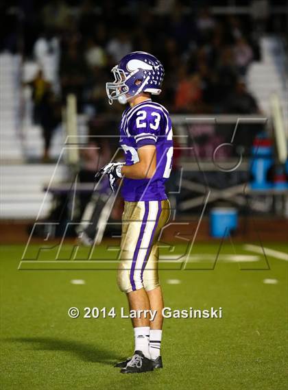 Thumbnail 3 in Saugus @ Valencia photogallery.