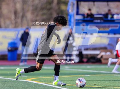 Thumbnail 2 in Oliver Ames vs Hingham (MIAA Division 2 Final) photogallery.