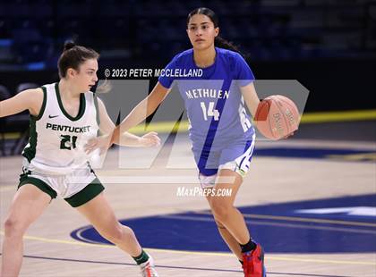 Thumbnail 3 in Methuen vs Pentucket Regional (Commonwealth Christmas Classic) photogallery.