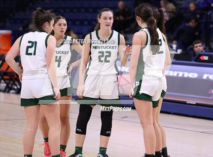 Thumbnail 3 in Methuen vs Pentucket Regional (Commonwealth Christmas Classic) photogallery.