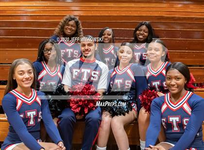 Thumbnail 2 in Terry Sanford vs. Pine Forest photogallery.