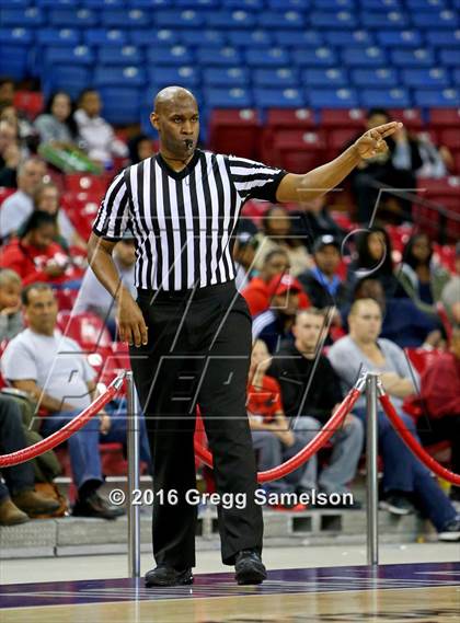 Thumbnail 2 in Weston Ranch vs Manteca (CIF SJS D3 Final) photogallery.