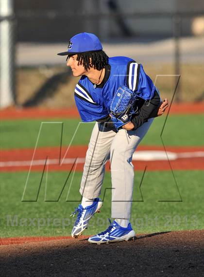 Thumbnail 1 in Prestonwood Christian vs Dallas Christian (Texas Private School Classic) photogallery.