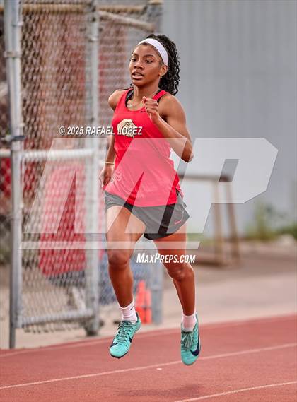 Thumbnail 1 in Eagle No Tax Relays (200M) photogallery.