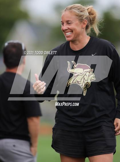 Thumbnail 1 in Mendon @ Honeoye Falls-Lima photogallery.