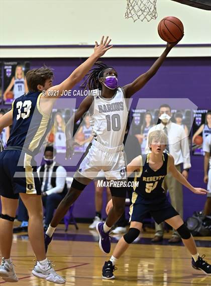 Thumbnail 3 in Saint Mary's Hall vs Regents photogallery.