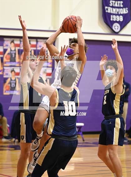 Thumbnail 3 in Saint Mary's Hall vs Regents photogallery.