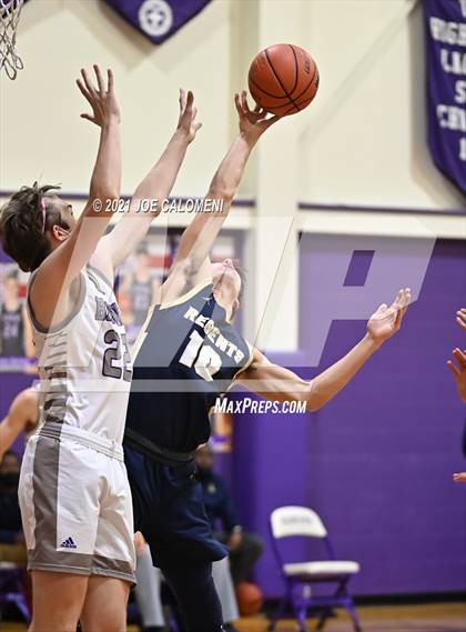 Thumbnail 2 in Saint Mary's Hall vs Regents photogallery.
