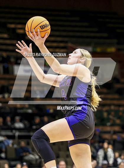 Thumbnail 1 in Liberty vs. Tehachapi (CIF CS D2 Girls Championship) photogallery.